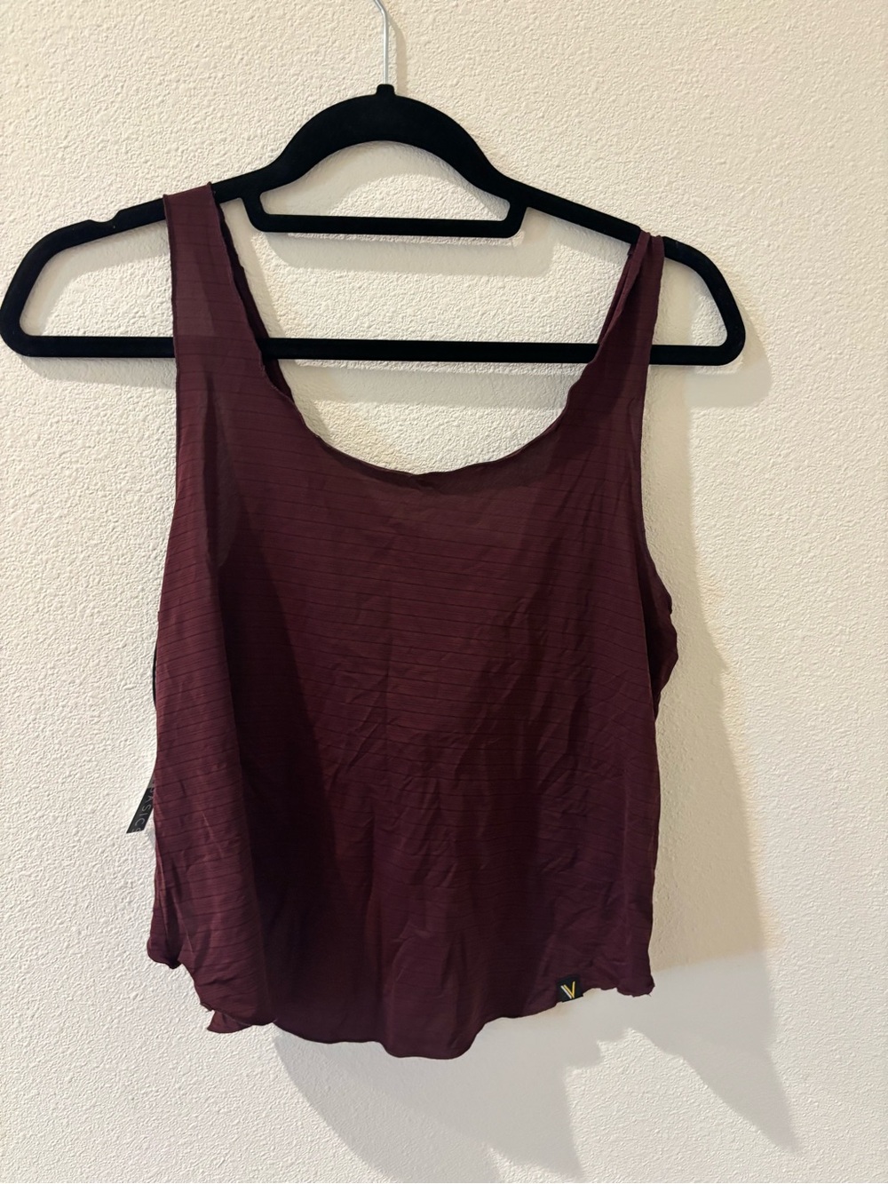 Vull Sport Back-Tie Crop